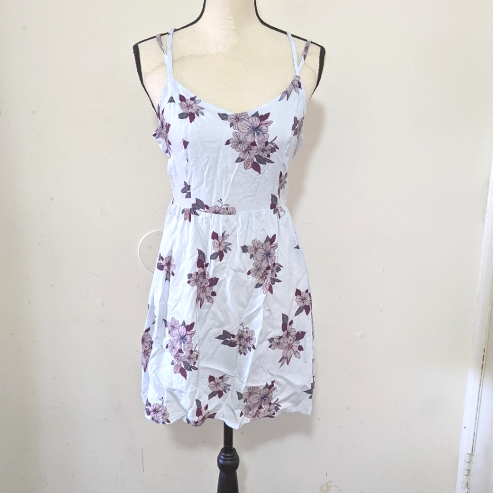 Full Tilt Floral Spaghetti Cross Back Dress Size Medium